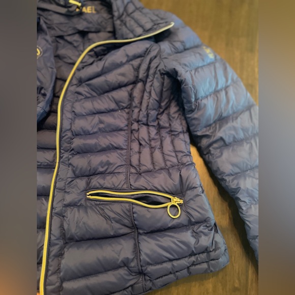 MICHAEL KORS jacket - Picture 6 of 7